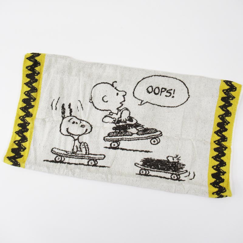 PEANUTS のびのびピローケース スケボー スヌーピー